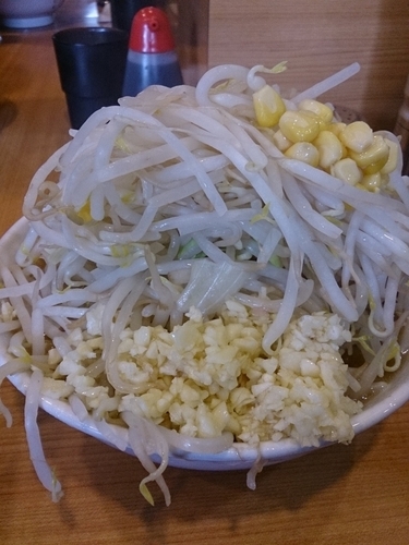 「プチ二郎(ニンニクマシマシヤサイ)」@ラーメン二郎 八王子野猿街道店2の写真