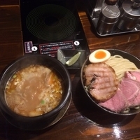 つけめん+あぶりチャーシュー+低温レアチャーシュー