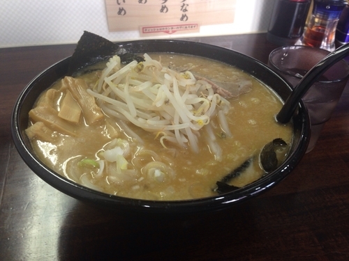 「味噌ラーメン（大盛り）700円＋200円」@めんや天下人の写真
