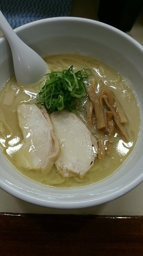 「鶏白湯らーめん」@らーめん れんげの写真