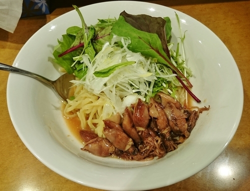 「冷やしホタルイカのまぜそば（限定品） 850円」@麺屋 紅の写真