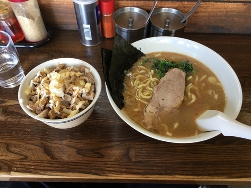 「Ｃセット（麺固め）」@横浜家の写真