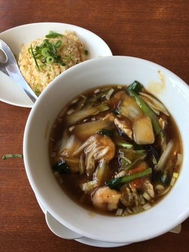 「八宝あんかけ麺880円+半チャーハン280円」@中華レストランChina Fan 草加店の写真