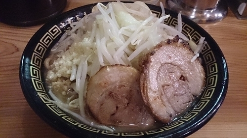 「ラーメン（大）」@中華蕎麦うゑずの写真