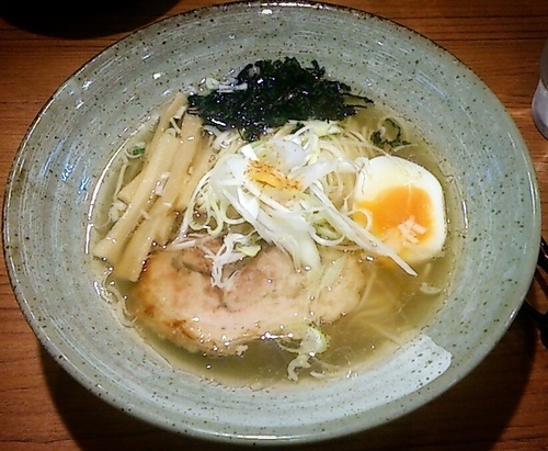 「塩ラーメン」@らーめん勇の写真
