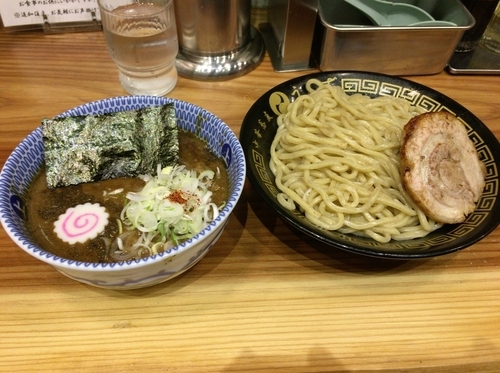 「つけ味玉（小）あつもり」@中華蕎麦うゑずの写真