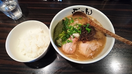 「濃厚豚そば」@濃厚豚そば ぶれんの写真