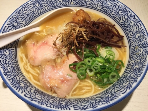 「特製超濃厚鶏白湯そば：880円」@濃厚京鶏白湯 めんや美鶴の写真