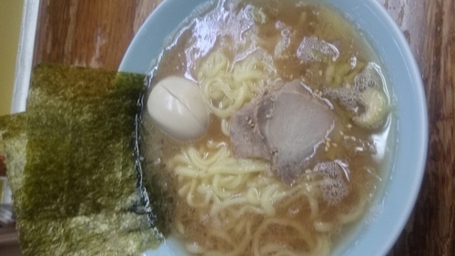 「ラーメン（味玉追加）」@まこと家の写真