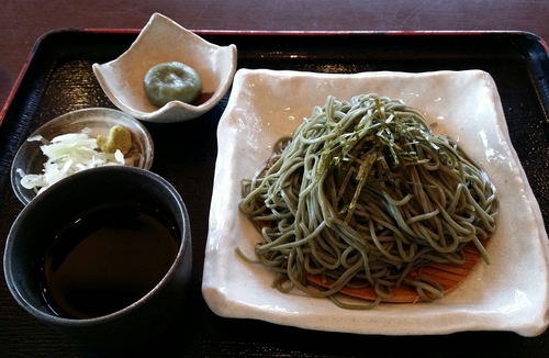「よもぎ蕎麦　600円」@季乃彩 食事処 旬菜亭の写真