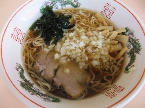 「醬油ラーメン（500円）」@嘉万の写真