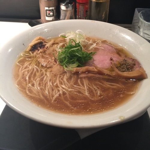 「醤油そば」@SOBAHOUSE金色不如帰の写真