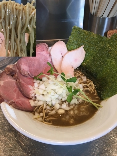 「4/23限定 濃厚煮干『髄』豚骨 800円」@さんじの写真