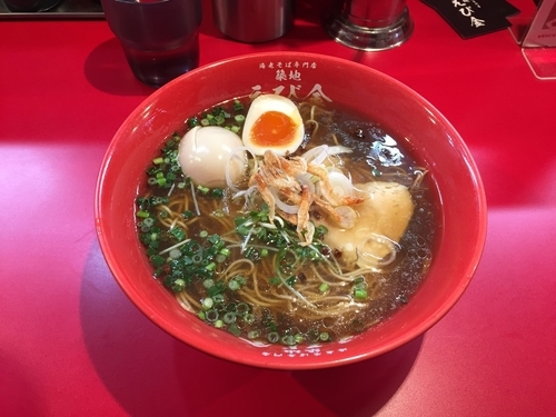 「海老そば＋味玉」@海老そば専門店 築地 えび金の写真