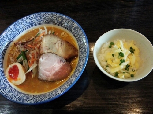 「【nijiの日】蔵出し味噌らーめん・cheeseライス」@麺処 ほん田 nijiの写真