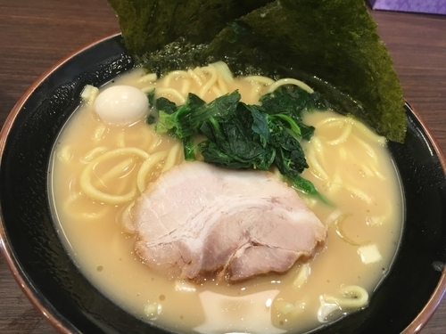 「ラーメン」@横浜家系ラーメン 百家の写真