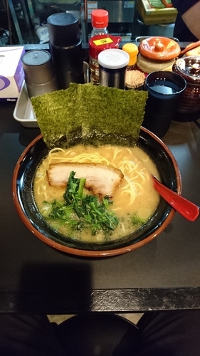 「らーめん」@麺屋 だるま 六郷店の写真