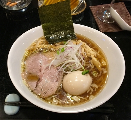 「鶏醤油そば 750円」@鶏鬼 ~TRICKY~の写真