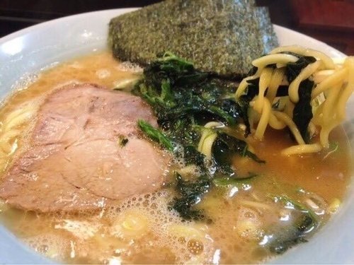 「ラーメン並(700円)」@寿々㐂家 曙町店の写真