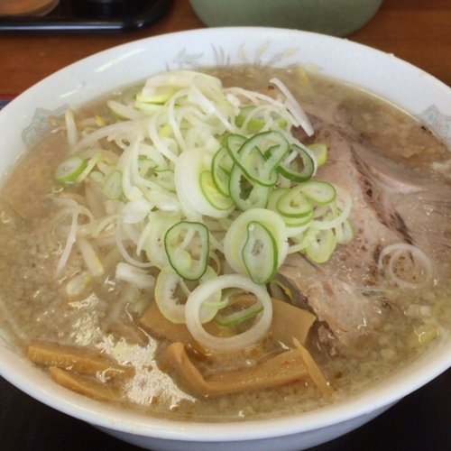 「正油とんこつ＋大盛（730円）」@北海とんこつらーめん 純輝 神栖店の写真