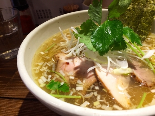 「鶏そば（塩）大盛り」@神田とりそば なな蓮の写真