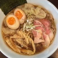 わんたんめん・正油 ¥850円（味玉＋50円）