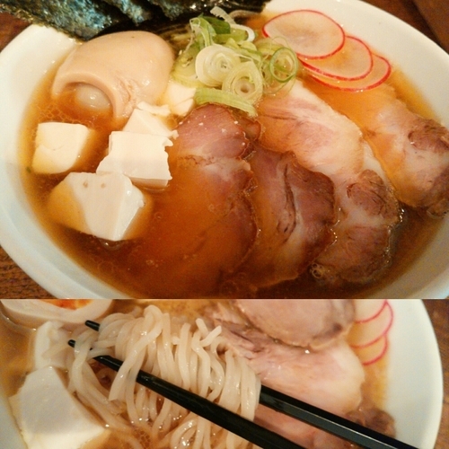 「「今日はすこしリッチな」あっさり飯野　醤油」@ラーメン酒場 晴江戸の写真