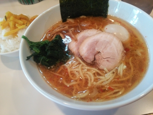 「ちょい辛らーめん＋味玉」@らーめん将貴の写真