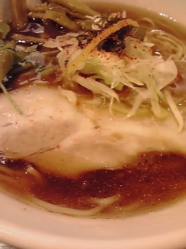 「鯵ニボそば(醤油)750円　大盛り無料」@志奈そば 田なかの写真