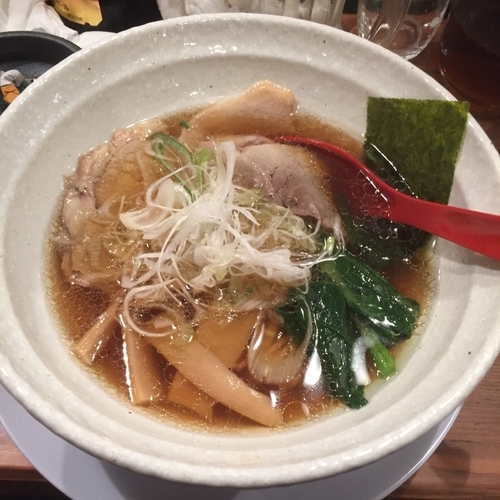 「醤油ラーメン」@らーめんすずらんの写真