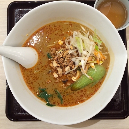 「四川担々麺 1180円」@上海灘 DINING トレッサ横浜店の写真