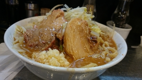 「味噌ラーメン ニンニクタマネギ」@らーめん虎丸 川口店の写真