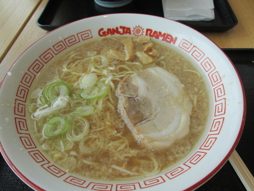 「ガンジャラーメン　「730円」」@GANJA RAMENの写真