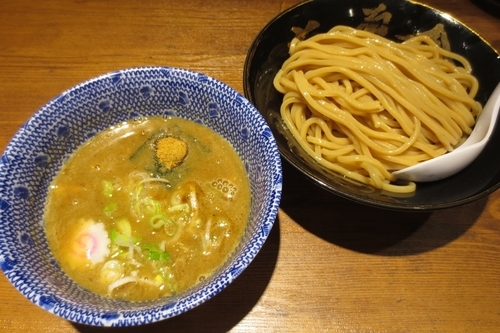 「つけめん　830円」@六厘舎 大崎店の写真