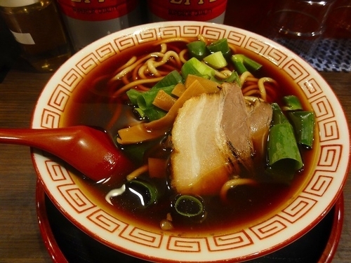 「中華そば 小盛」@麺屋7.5Hz 新橋店の写真