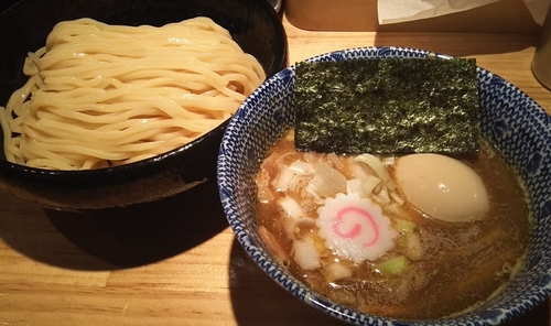 「つけ麺〈互〉780円+味玉(クーポン)」@つけ麺 山崎の写真