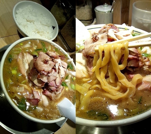 「『肉増バラそば 醤油+ライス(￥900+100)』」@バラそば屋 町田店の写真