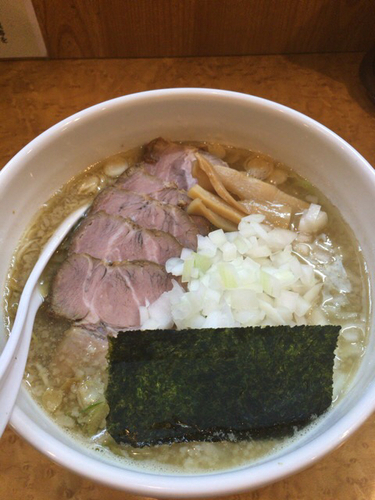 「中華そば+チャーシュー 玉ねぎ増し無料」@中華そば 児ノ木の写真