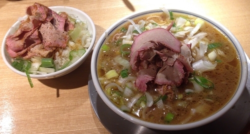「バラそば(醤油)＋バラ丼(小)700円＋250円」@バラそば屋 町田店の写真