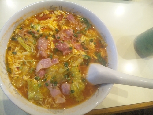 「うま塩トマトラーメン 800円」@中華料理 檸檬の写真