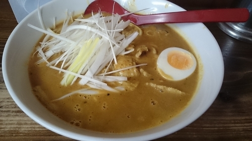 「超激辛とんこつカレー」@九州大分ラーメン 麺恋亭 中華街店の写真