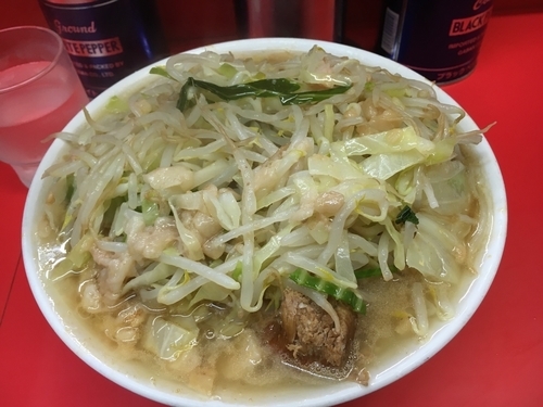 「ぶた入りラーメン【800円】」@ラーメン二郎 松戸駅前店の写真