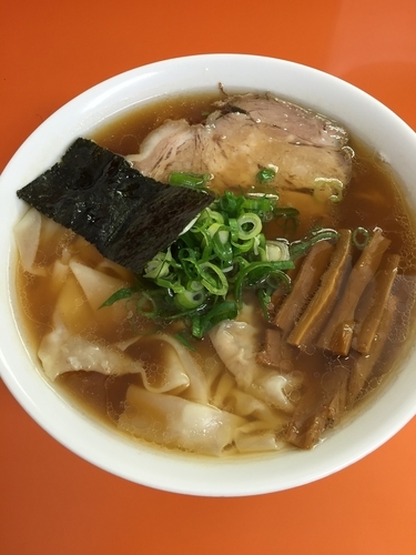 「ワンタンメン  1000円」@支那そば あおばの写真