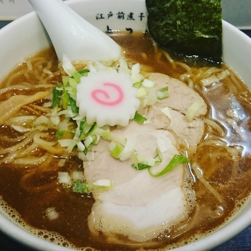 「中華そば（750円）＋大盛り（100円）」@江戸前煮干中華そば きみはん 五反田店の写真