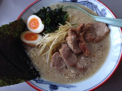 「ネギチャーシュ脂多めー+味玉」@ラーメンショップ 122号騎西店の写真