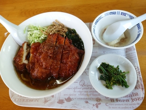「唐揚げらーめん(並盛・醤油)850円」@田楽園の写真