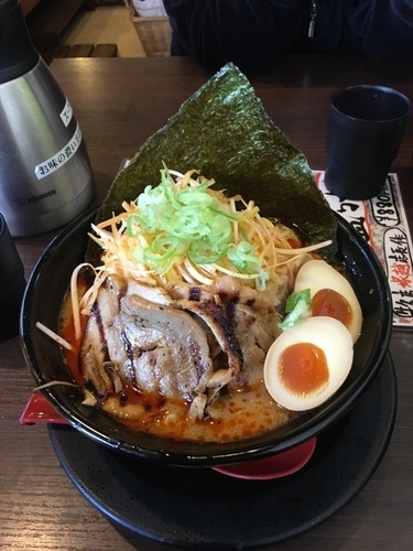 「江戸味噌ネギラーメンごちそう盛り 1280円」@江戸味噌ラーメン 二代目てらッちょの写真