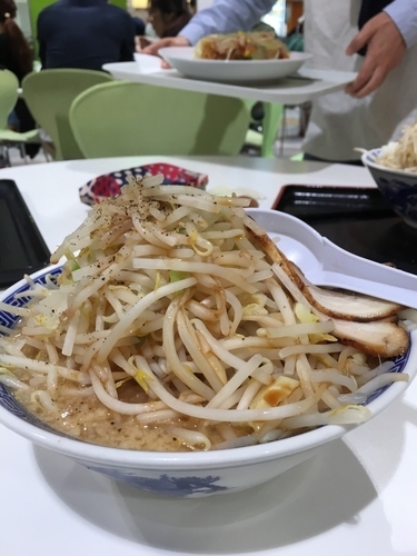 「角フジ麺690円(野菜増)」@麺屋 心の写真