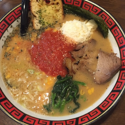 「トマトチーズラーメン」@麺屋 秀の写真