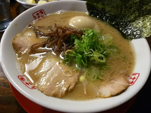 「本白味　＋きまのせ　※麺：バリかた」@きまぐれ八兵衛 安曇野本店の写真